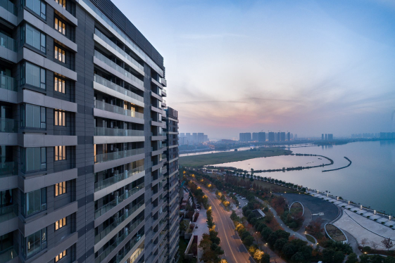 鉑悅犀湖（中國土木工程詹天佑獎優秀住宅小區金獎，全國用戶滿意工程）